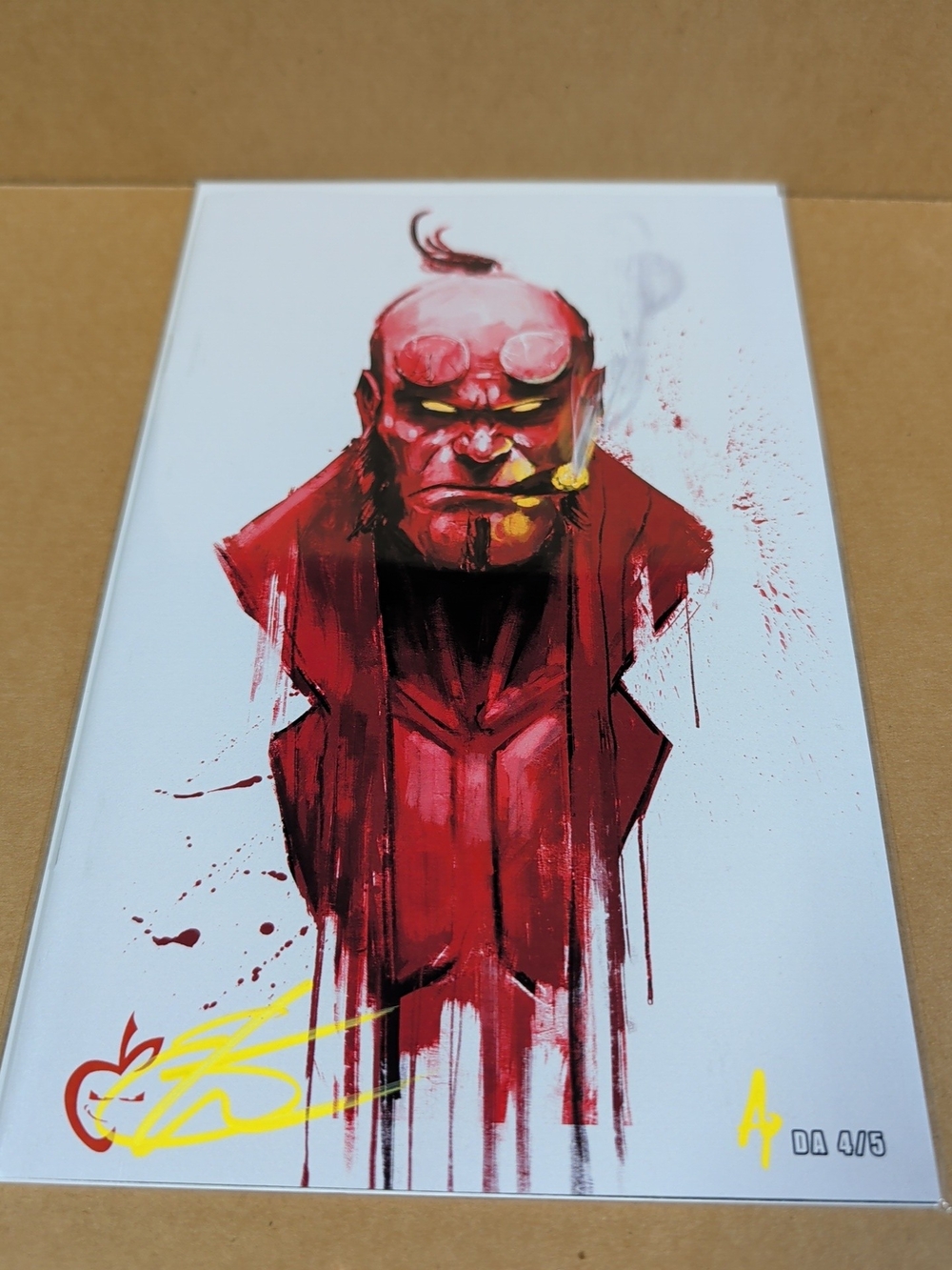 HELLBOY Deviant Apple Art Book LIMITED TO 5 NM 4/5 Signed By Deviant Apple